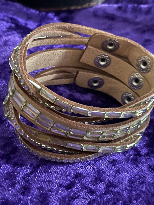 Khaki Snap Bracelet with Rhinestones
