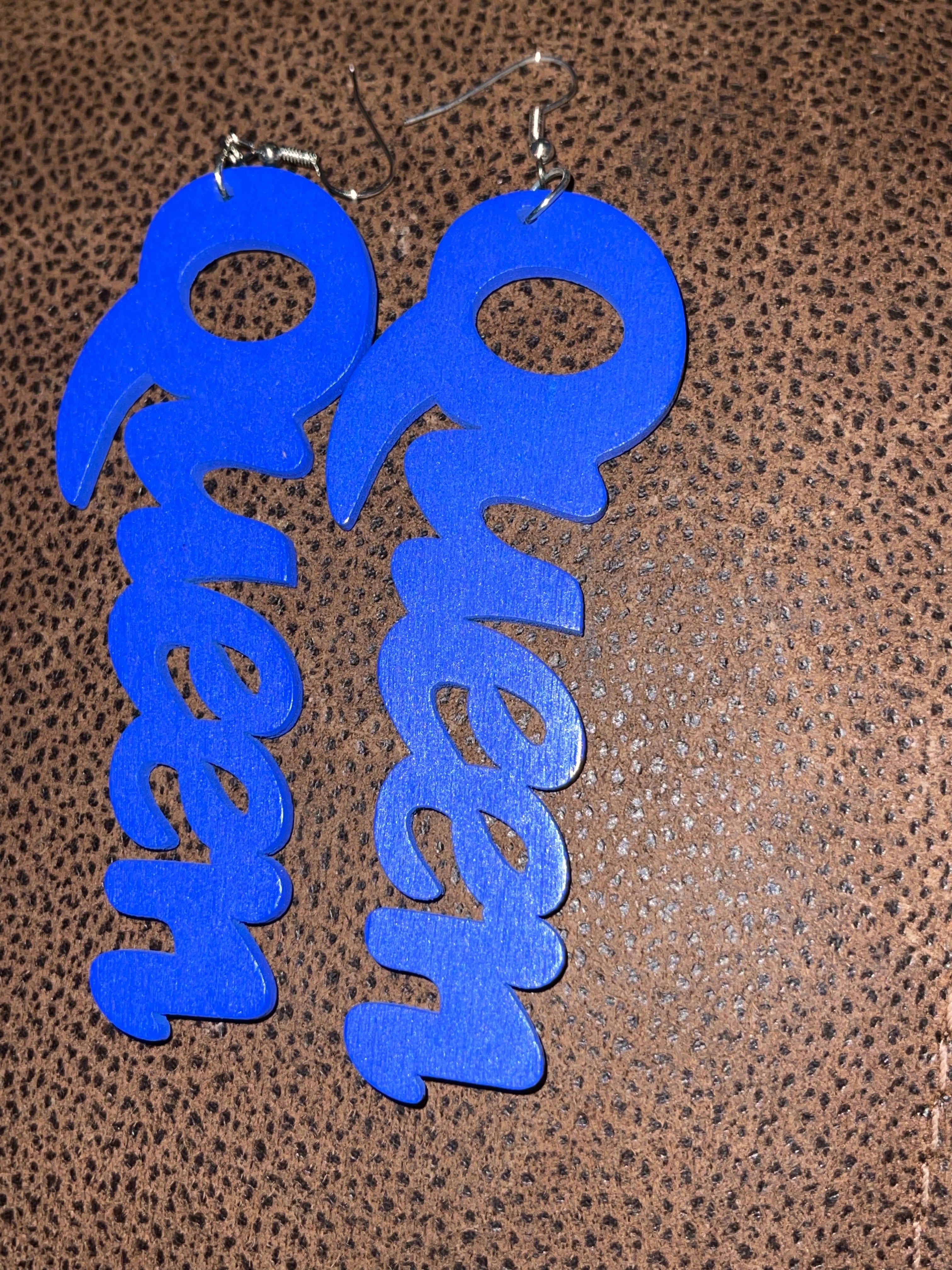 “Queen” Wooden Earrings