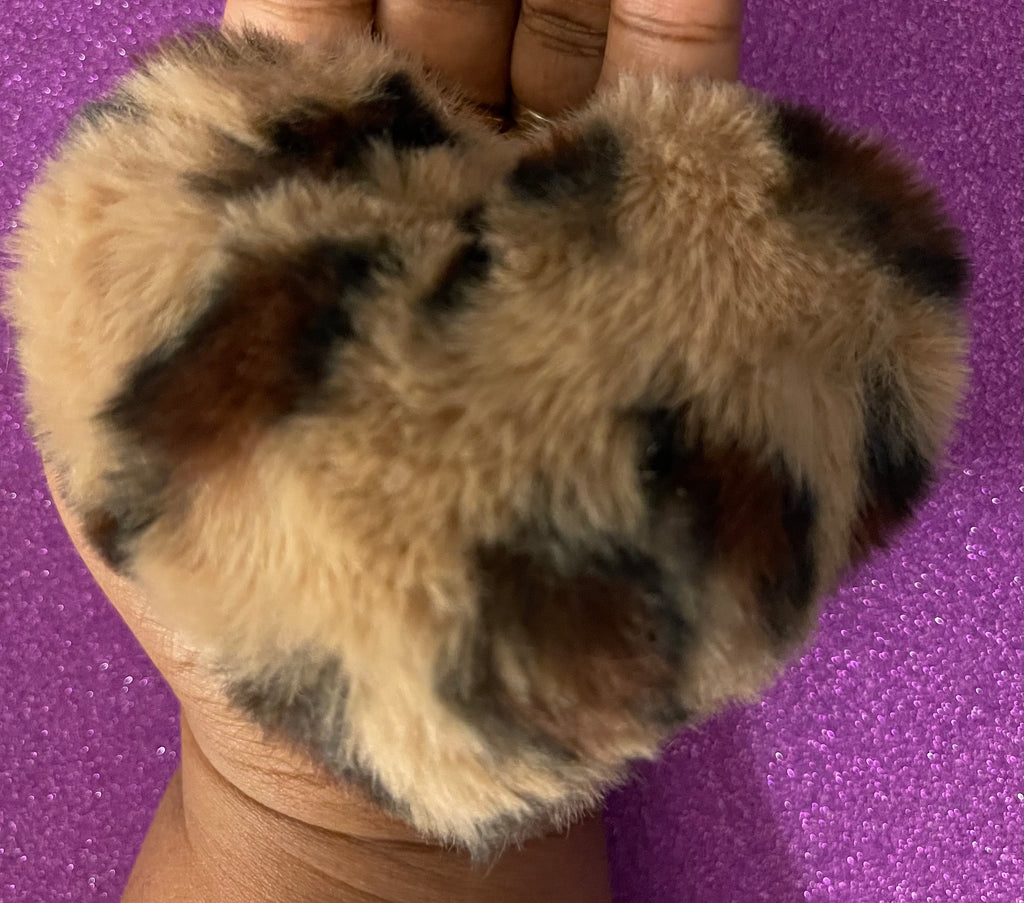 Heart-shaped Animal Print Pom Pom Keychain