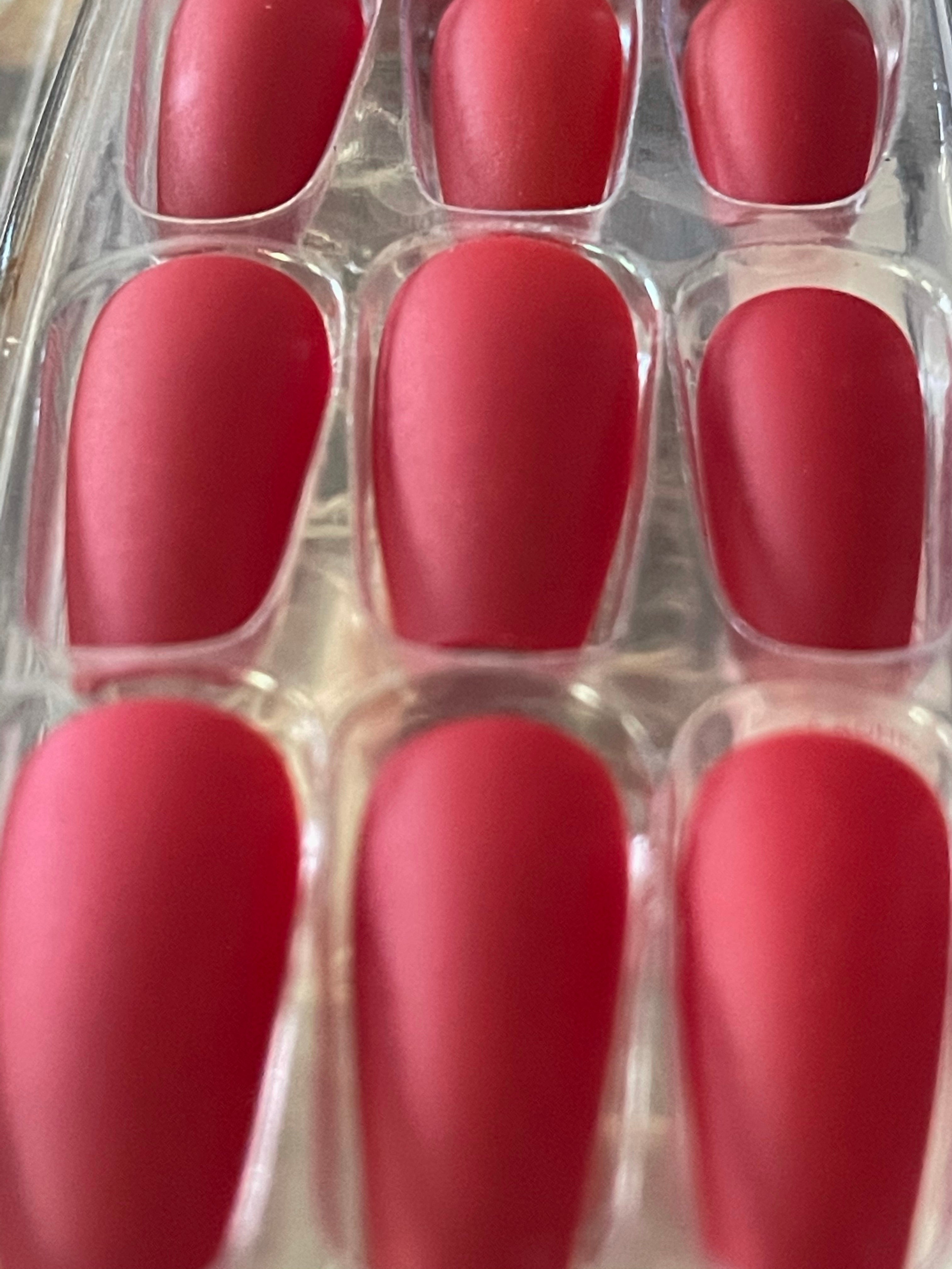 Press-on Manicure [Multiple Variants]